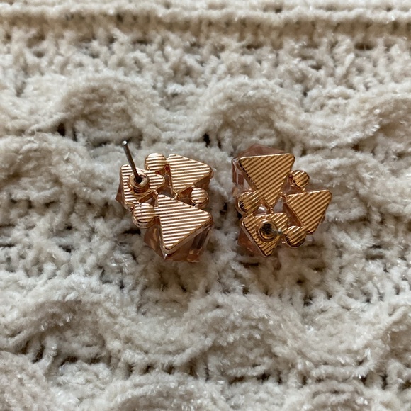 Sparkly cluster stud earring duo! - Picture 5 of 6